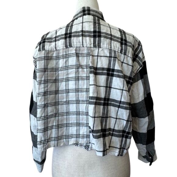 Forever 21 Flannel Cropped Plaid Shirt 100% Cotton Long Sleeve SZ M - Picture 2 of 13